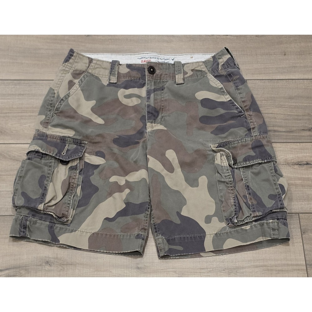 American Eagle Outfitters Classic Length Camo Cargo Shorts Men's Size 30